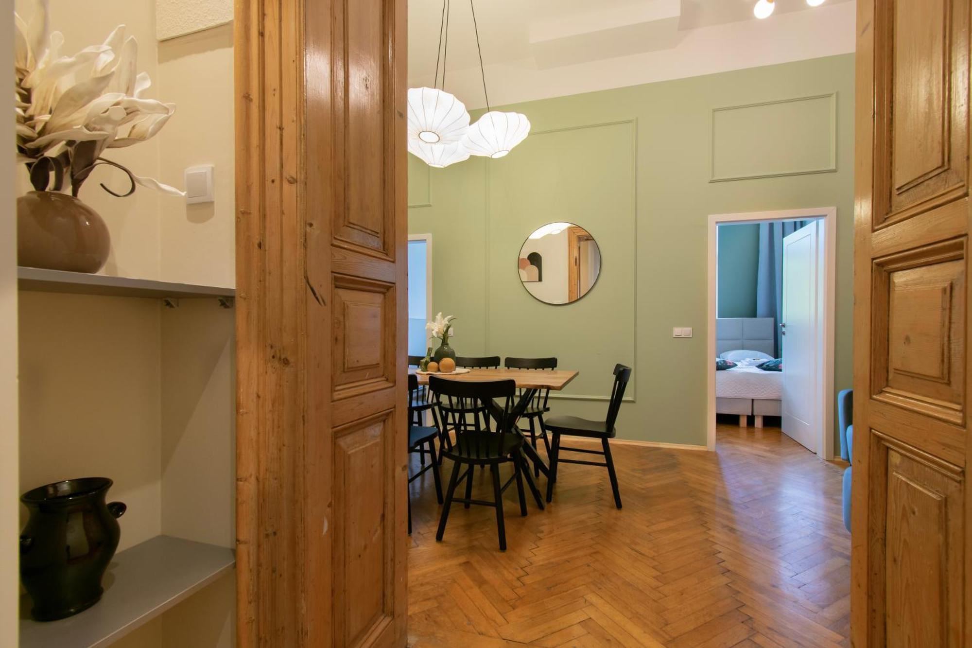 Vintage Apartment Gertrudy Street Krakow Ngoại thất bức ảnh